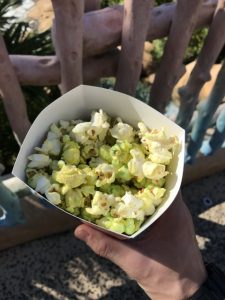 Tdr 抹茶ホワイトチョコポップコーンをレビュー 味は美味しい Disney Index